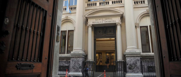 Giro en la política cambiaria: ¿dará resultado?